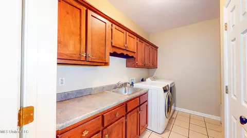Other - 1628 Cedar Trace Dr, Hernando, MS 38632 photo 9 of 15