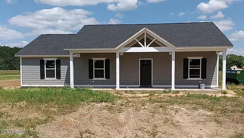 251 Sally Parker Rd, Lucedale, MS 39452