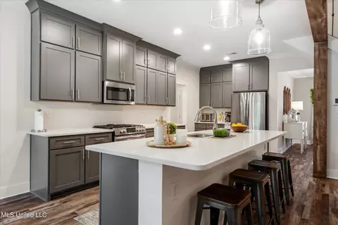 Kitchen - 3792 Reghans Pl, Hernando, MS 38632 photo 1 of 5