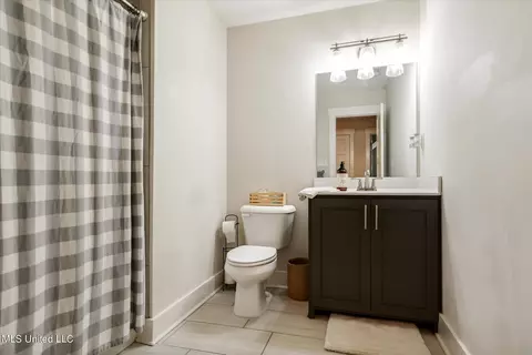 Bath - 3792 Reghans Pl, Hernando, MS 38632 photo 4 of 4