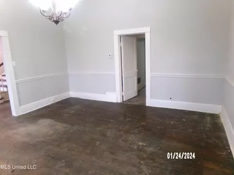 586 Central Ave, Coldwater, MS 38618 photo 7