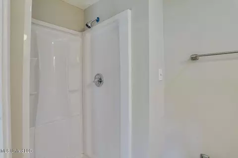 6659 Lake Forest Dr, Jackson, MS 39213 photo 15