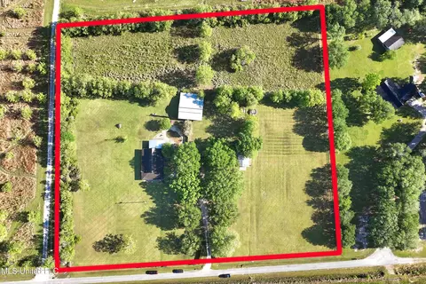 View/Area - 7900 Carlos Keyes Rd, Moss Point, MS 39562 photo 2 of 12