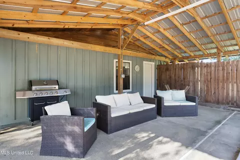 Other - 7900 Carlos Keyes Rd, Moss Point, MS 39562 photo 4 of 5