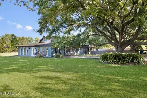 View/Area - 7900 Carlos Keyes Rd, Moss Point, MS 39562 photo 1 of 12