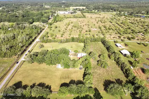 View/Area - 7900 Carlos Keyes Rd, Moss Point, MS 39562 photo 12 of 12