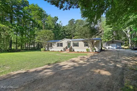 1515 Dunn Rd, Terry, MS 39170 photo 4