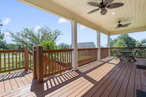 Exterior - 112 Pitcher Pt, Long Beach, MS 39560 photo 2 of 11