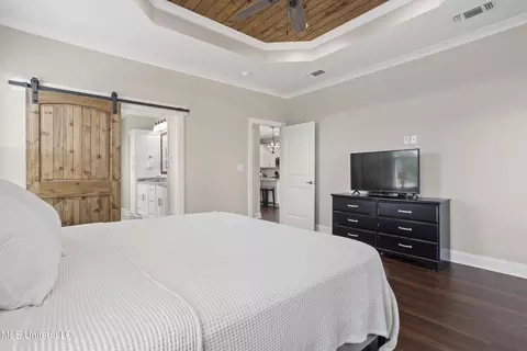 Bedroom - 112 Pitcher Pt, Long Beach, MS 39560 photo 2 of 3