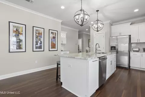Kitchen - 112 Pitcher Pt, Long Beach, MS 39560 photo 5 of 5