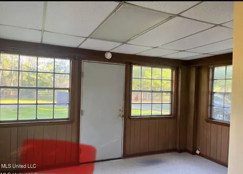 4607 Griffin St, Moss Point, MS 39563 photo 6