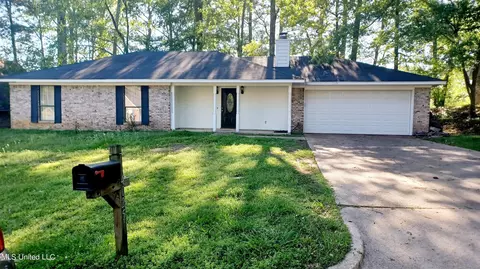 4025 Torrey Pine Drive Dr, Byram, MS 39272