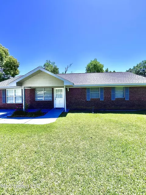203 Pamela Dr, Gulfport, MS 39503