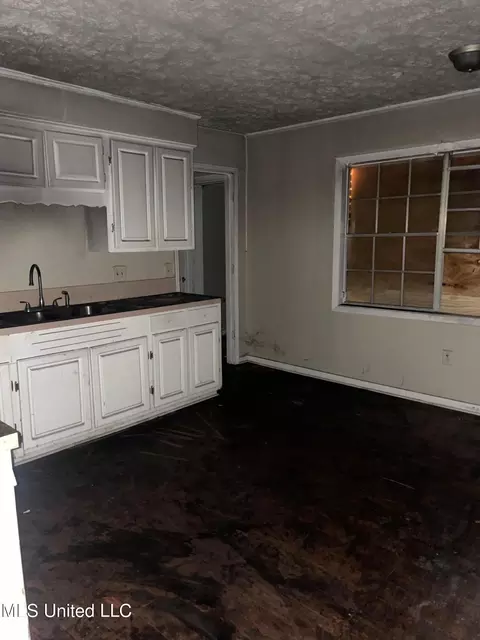 645 Upper Darby Rd, Jackson, MS 39212 photo 3