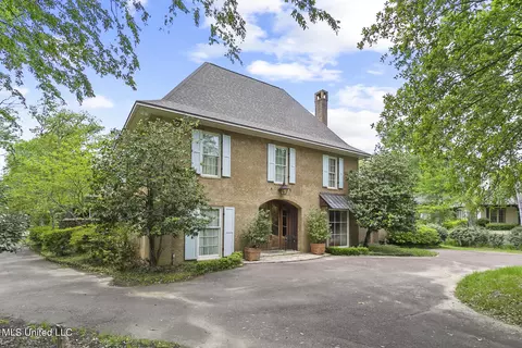 200 Kirkwood Pl, Jackson, MS 39211