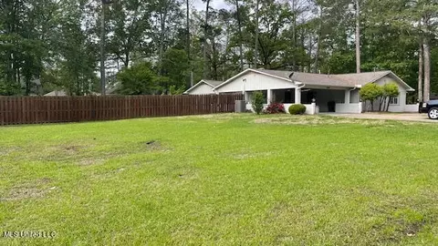 108 Azalea Dr, Forest, MS 39074 photo 8