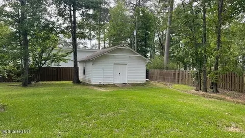 108 Azalea Dr, Forest, MS 39074 photo 11