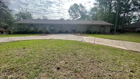 108 Azalea Dr, Forest, MS 39074 photo 12