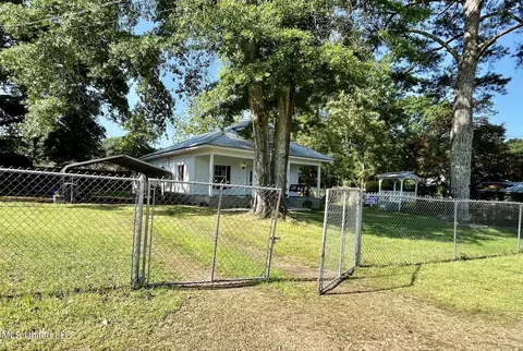 Exterior - 608 NW Goodwater Rd, Magee, MS 39111 photo 15 of 24