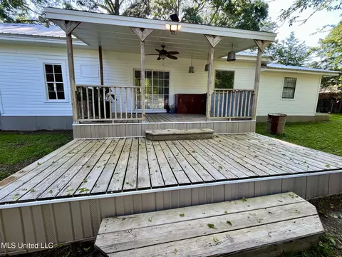 Exterior - 608 NW Goodwater Rd, Magee, MS 39111 photo 8 of 24