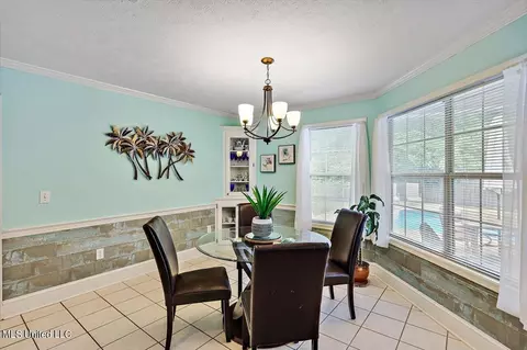 Dining - 1212 Crossview Ct, Brandon, MS 39042 photo 2 of 3