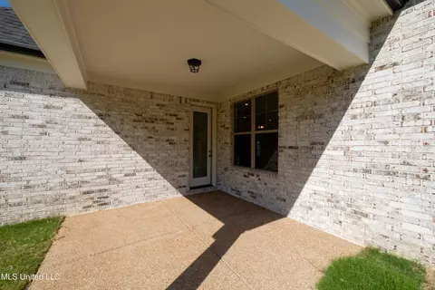 3461 Hatton Dr, Nesbit, MS 38651 photo 18