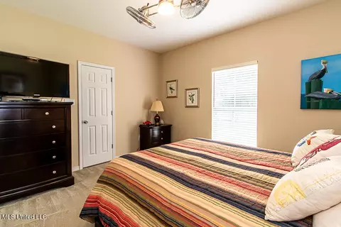 Bedroom - 119 Hawthorne Dr, Long Beach, MS 39560 photo 3 of 7