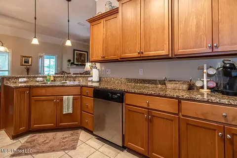 Kitchen - 119 Hawthorne Dr, Long Beach, MS 39560 photo 2 of 3