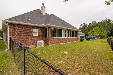 Exterior - 119 Hawthorne Dr, Long Beach, MS 39560 photo 6 of 6