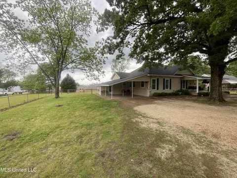 Exterior - 167 El Pine Dr, Pearl, MS 39208 photo 9 of 12