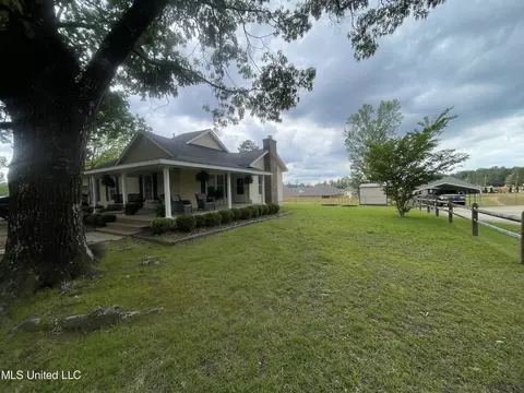 Exterior - 167 El Pine Dr, Pearl, MS 39208 photo 7 of 12