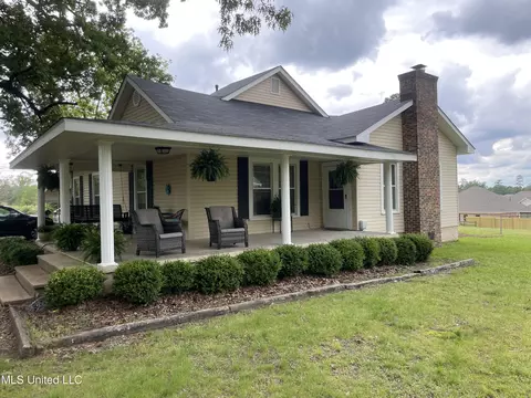 Exterior - 167 El Pine Dr, Pearl, MS 39208 photo 2 of 12