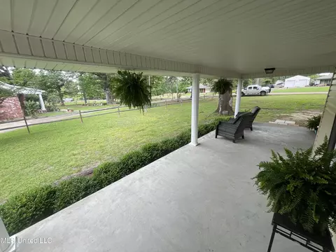 Exterior - 167 El Pine Dr, Pearl, MS 39208 photo 8 of 12