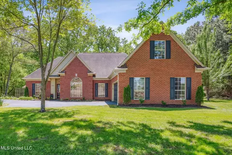 8285 College Rd, Olive Branch, MS 38654