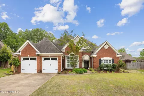 3241 S Chateau Cir, Southaven, MS 38672