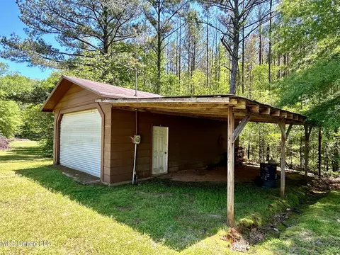 2242 Old Pickens Rd, Kosciusko, MS 39090 photo 11