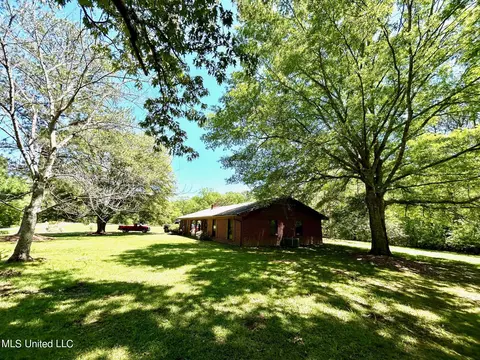 2242 Old Pickens Rd, Kosciusko, MS 39090 photo 4