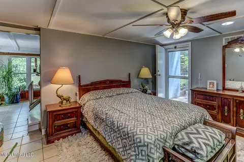 Bedroom - 3320 Snowdowns Rdg, Hernando, MS 38632 photo 3 of 4