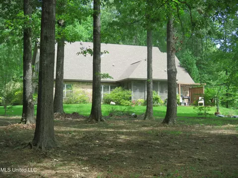Exterior - 209 Crescent H Dr, Terry, MS 39170 photo 12 of 12