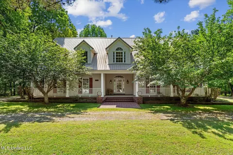 139 Pine Ridge Cv, Mount Pleasant, MS 38635