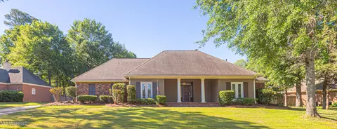 Exterior - 116 Hickory Gln, Madison, MS 39110 photo 2 of 8