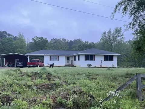 10260 Rd 577, Noxapater, MS 39346