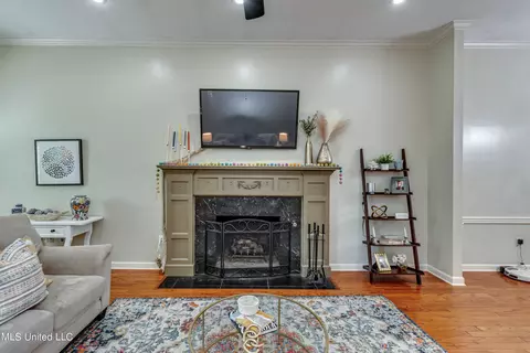 Living - 109 Northpointe Pkwy, Jackson, MS 39211 photo 2 of 5