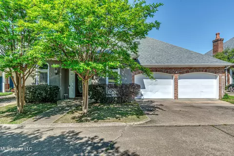 109 Northpointe Pkwy, Jackson, MS 39211
