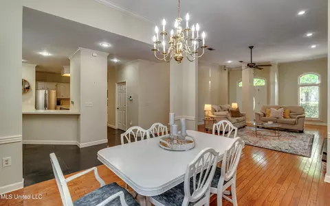Dining - 109 Northpointe Pkwy, Jackson, MS 39211 photo 2 of 3