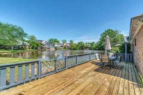 Exterior - 109 Northpointe Pkwy, Jackson, MS 39211 photo 5 of 12