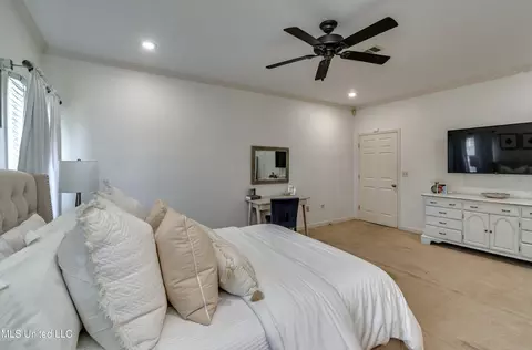 Bedroom - 109 Northpointe Pkwy, Jackson, MS 39211 photo 5 of 10