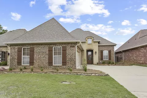 128 Asbury Sq, Pearl, MS 39208