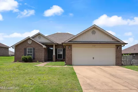 7731 Walnut Glenn Dr, Southaven, MS 38672