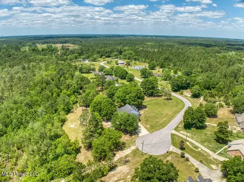 View/Area - 9474 Dunn Rd, Moss Point, MS 39562 photo 3 of 5